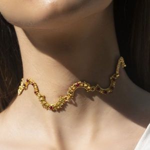 NWT Lynyer // Beach Waves Choker